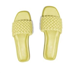 ☀️NEW☀️Michael Kors Amelia Braided Sandals (Lime)